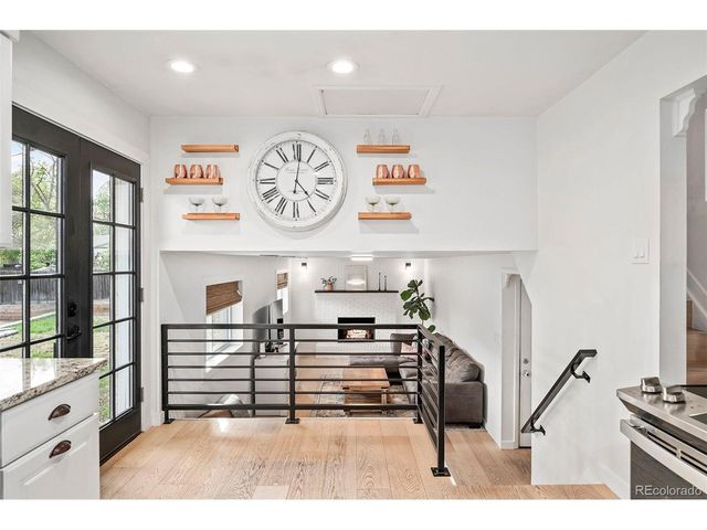 1649 Gillette Ct, Longmont, CO 80501