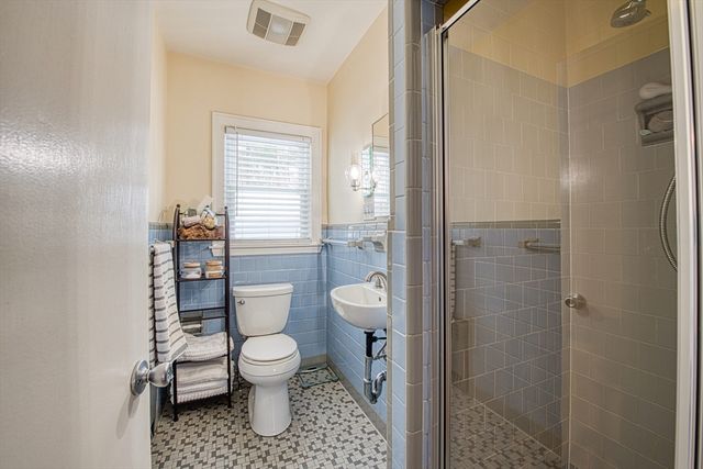 22 Ames Court, Sharon, MA 02067