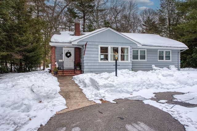 22 Ames Court, Sharon, MA 02067