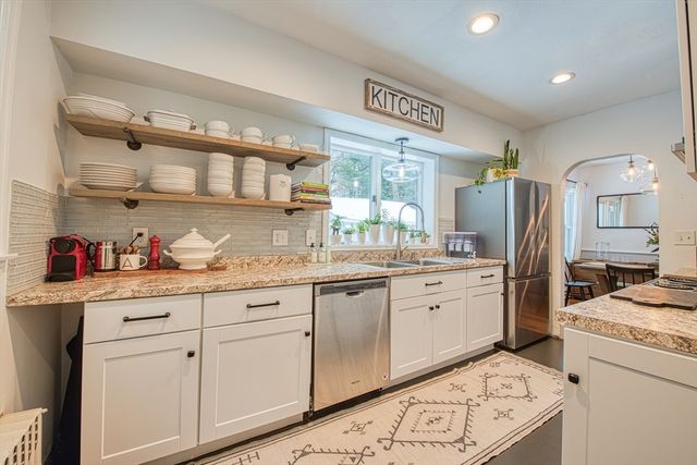 22 Ames Court, Sharon, MA 02067