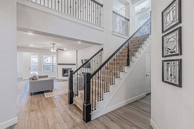 7232 Notre Dame Drive, Irving, TX 75063