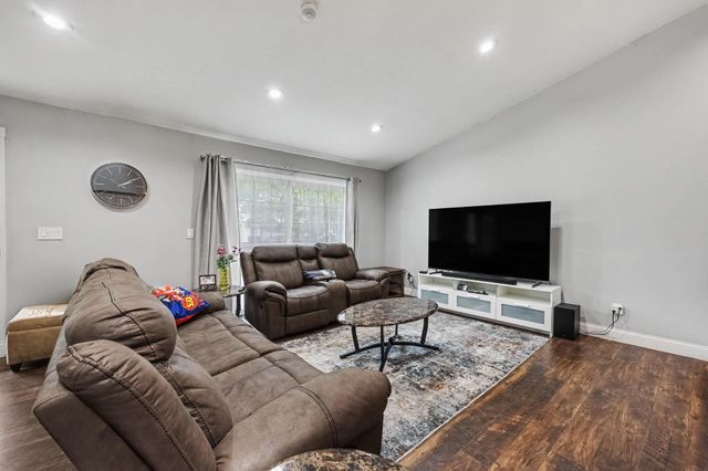 41325 Southwind Drive, Canton Twp, MI 48188