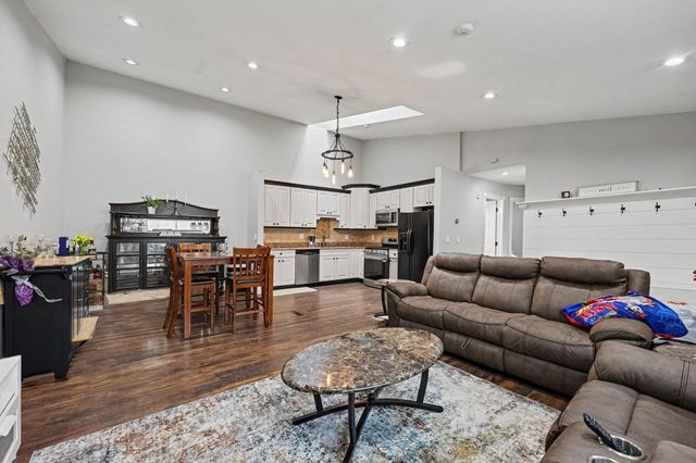 41325 Southwind Drive, Canton Twp, MI 48188