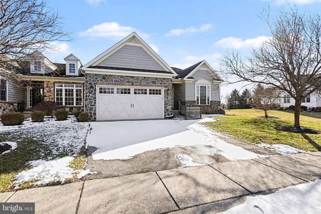 24 ST MICHAELS WAY, Hanover, PA 17331