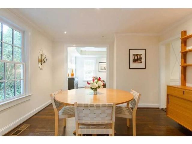 1916 Greystone NW Road, Atlanta, GA 30318