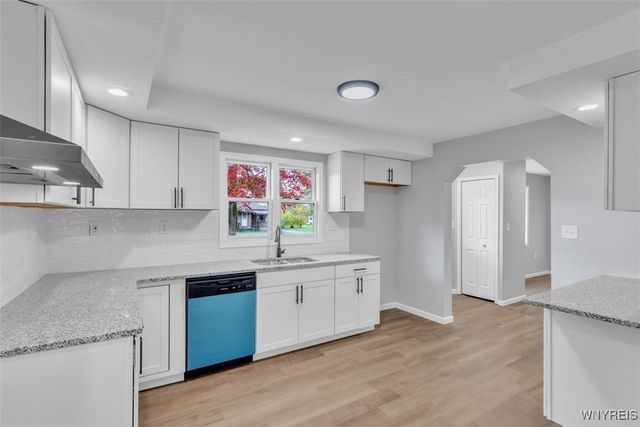 6410 Woodside Place, Niagara, NY 14304