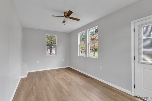 6410 Woodside Place, Niagara, NY 14304