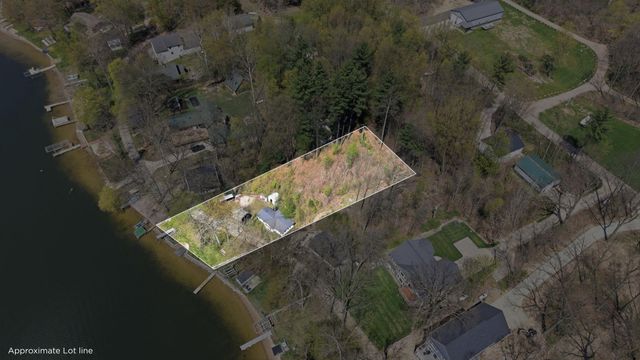 2529 Miner Lake Drive, Allegan, MI 49010