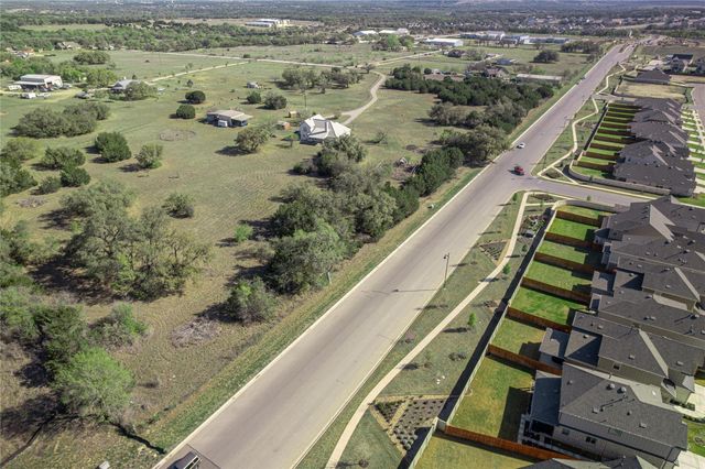 310 Craigen RD, Liberty Hill, TX 78642