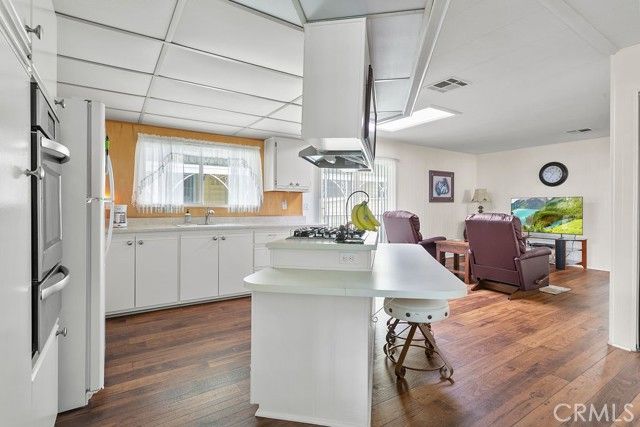 24921 Muirlands Boulevard 23, Lake Forest (el Toro), CA 92630