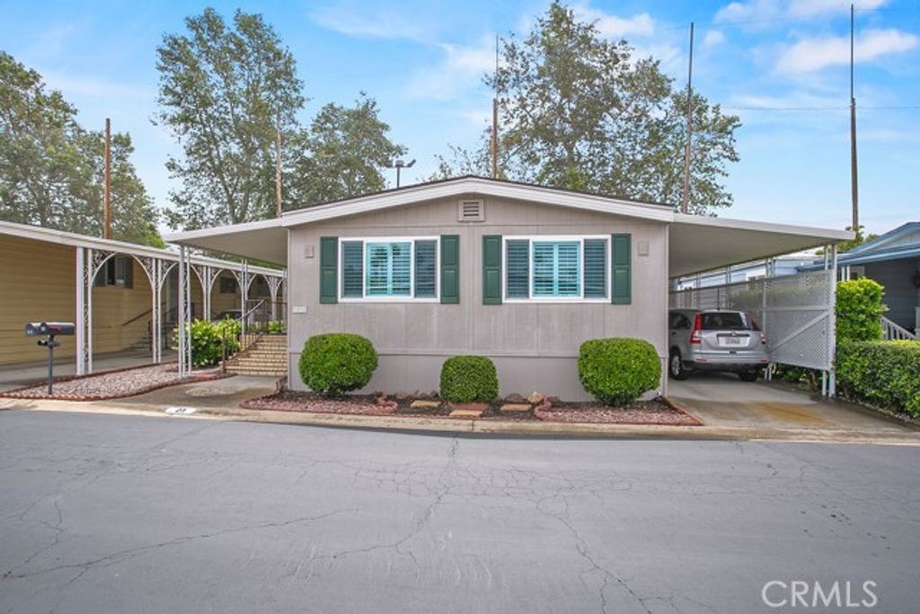 24921 Muirlands Boulevard 23, Lake Forest (el Toro), CA 92630