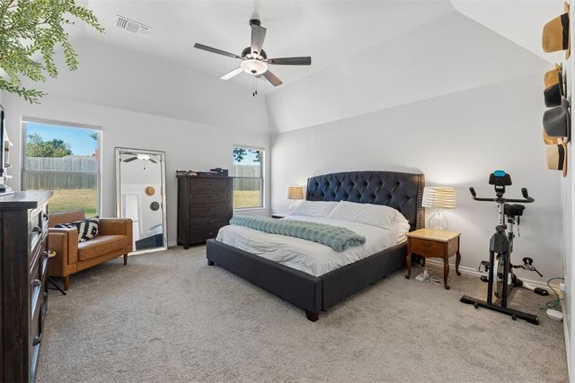 3405 Broadmoore Drive, Moore, OK 73160