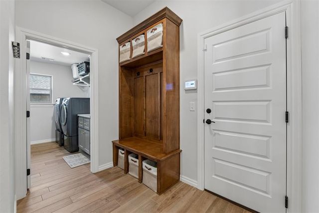 3405 Broadmoore Drive, Moore, OK 73160