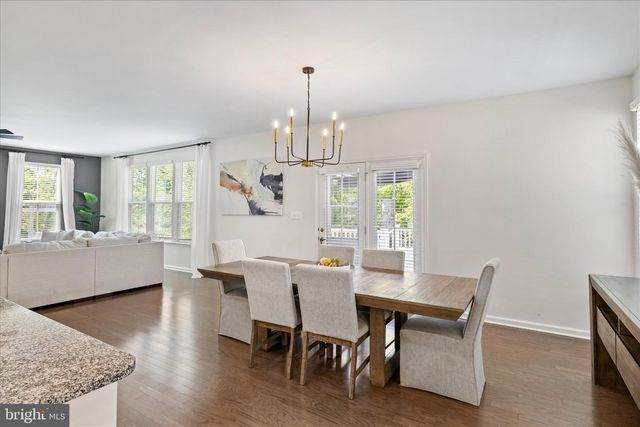 12428 SOUTHINGTON DR, Woodbridge, VA 22192