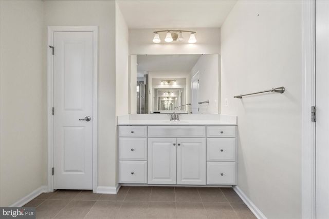 12428 SOUTHINGTON DR, Woodbridge, VA 22192