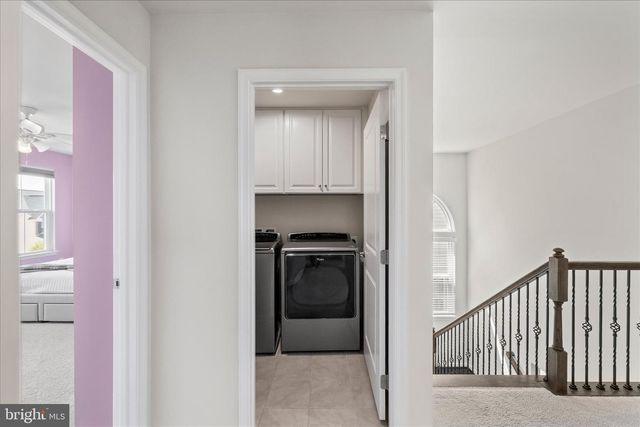 12428 SOUTHINGTON DR, Woodbridge, VA 22192