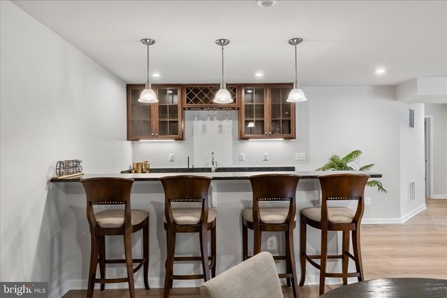 12428 SOUTHINGTON DR, Woodbridge, VA 22192