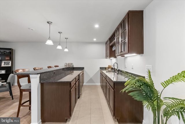 12428 SOUTHINGTON DR, Woodbridge, VA 22192