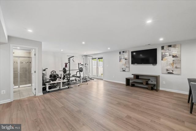 12428 SOUTHINGTON DR, Woodbridge, VA 22192