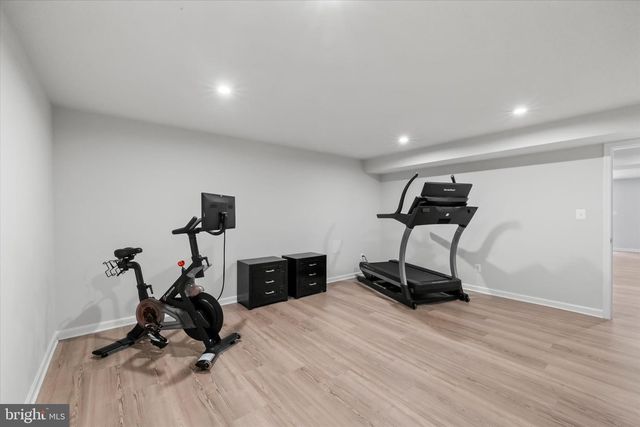 12428 SOUTHINGTON DR, Woodbridge, VA 22192