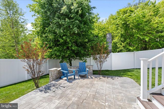 12428 SOUTHINGTON DR, Woodbridge, VA 22192