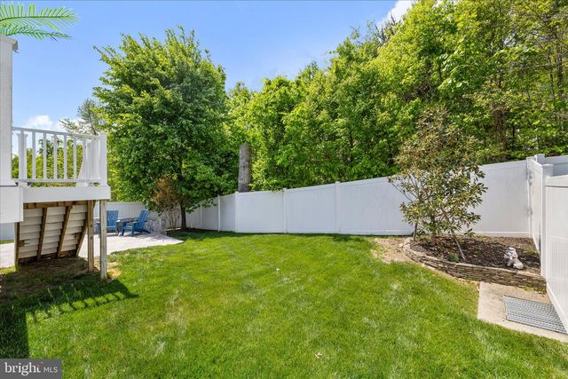 12428 SOUTHINGTON DR, Woodbridge, VA 22192