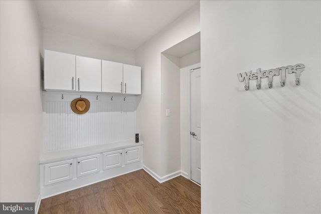 12428 SOUTHINGTON DR, Woodbridge, VA 22192