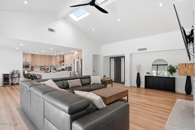 10678 E GOLD DUST Avenue, Scottsdale, AZ 85258