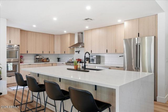 10678 E GOLD DUST Avenue, Scottsdale, AZ 85258
