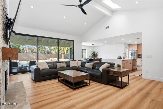 10678 E GOLD DUST Avenue, Scottsdale, AZ 85258