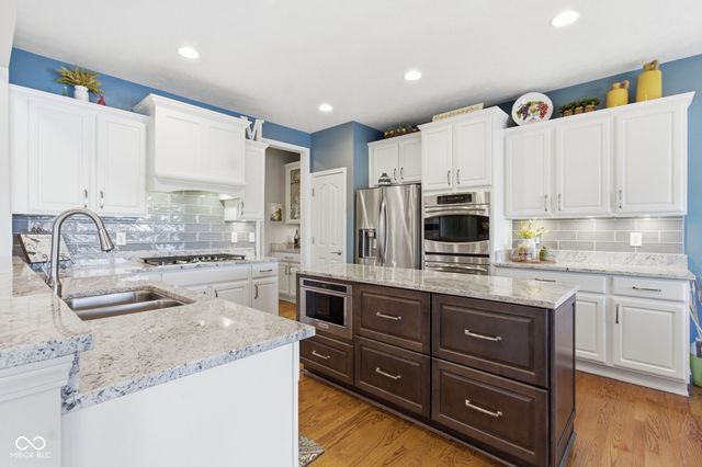 13017 Shiraz Lane, Fishers, IN 46037