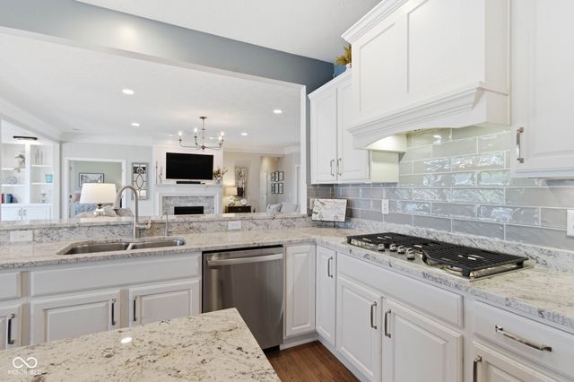 13017 Shiraz Lane, Fishers, IN 46037