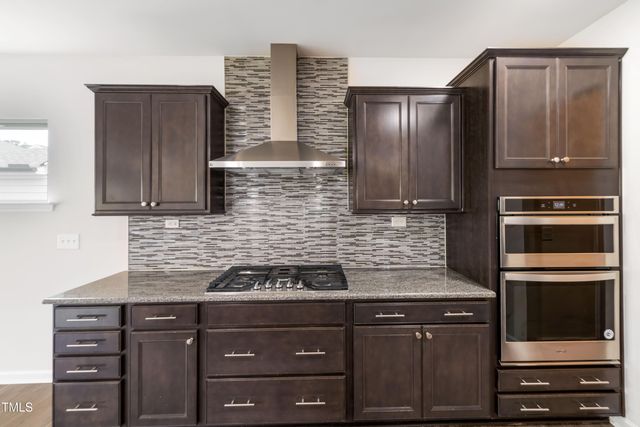 553 Duggins Point, Apex, NC 27523