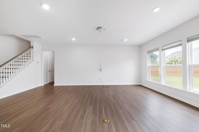 553 Duggins Point, Apex, NC 27523