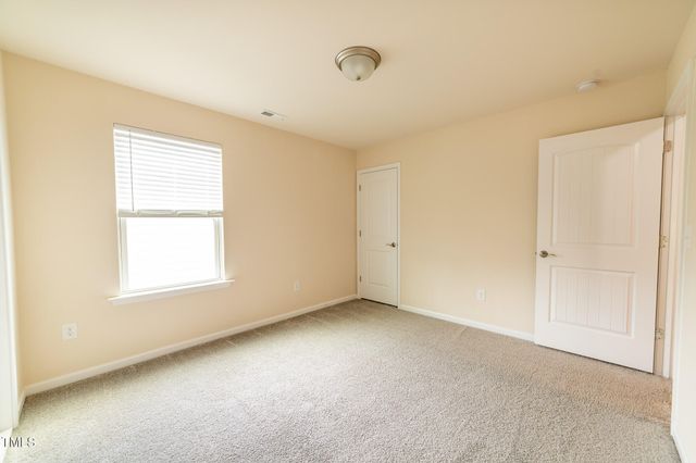 553 Duggins Point, Apex, NC 27523