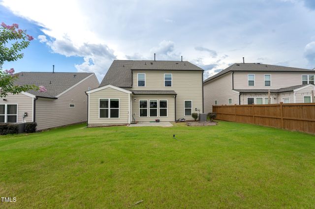 553 Duggins Point, Apex, NC 27523