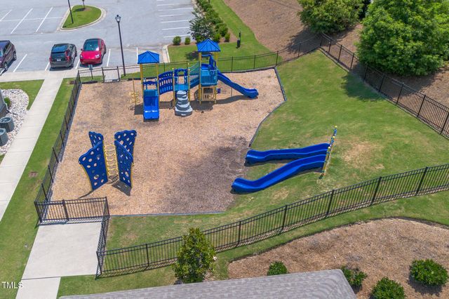 553 Duggins Point, Apex, NC 27523