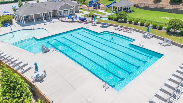 553 Duggins Point, Apex, NC 27523