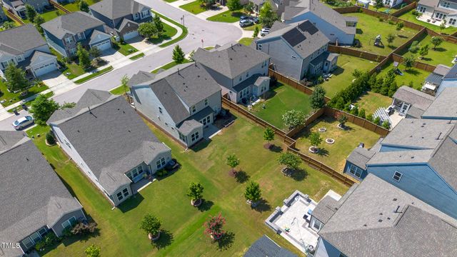 553 Duggins Point, Apex, NC 27523