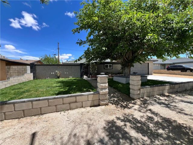 45430 Andale Avenue, Lancaster, CA 93535