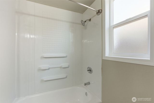 1621 W Knox Avenue, Spokane, WA 99205