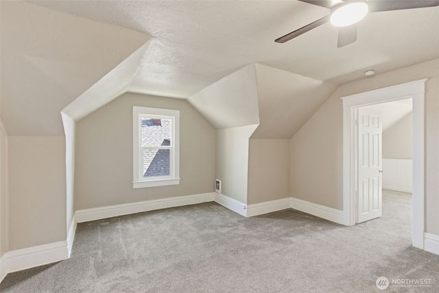 1621 W Knox Avenue, Spokane, WA 99205