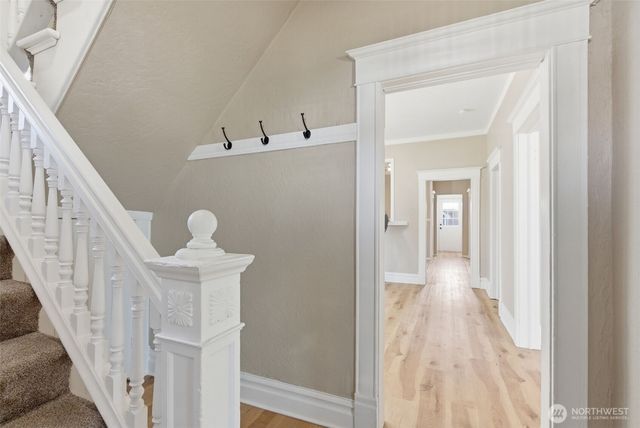 1621 W Knox Avenue, Spokane, WA 99205