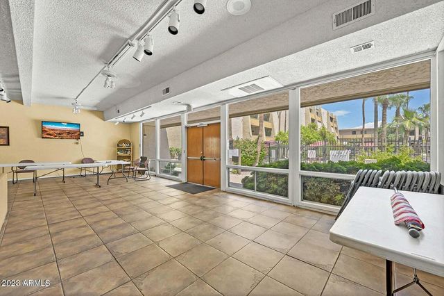 7625 E CAMELBACK Road B411, Scottsdale, AZ 85251