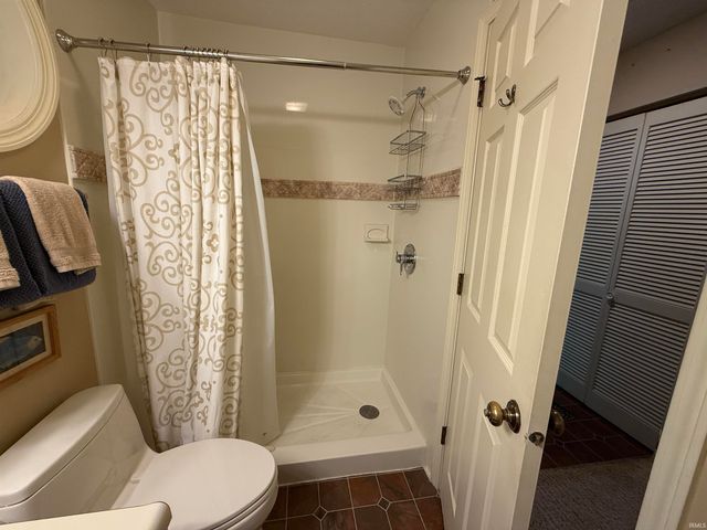 3930 E Eagle Bay Drive, Bloomington, IN 47401