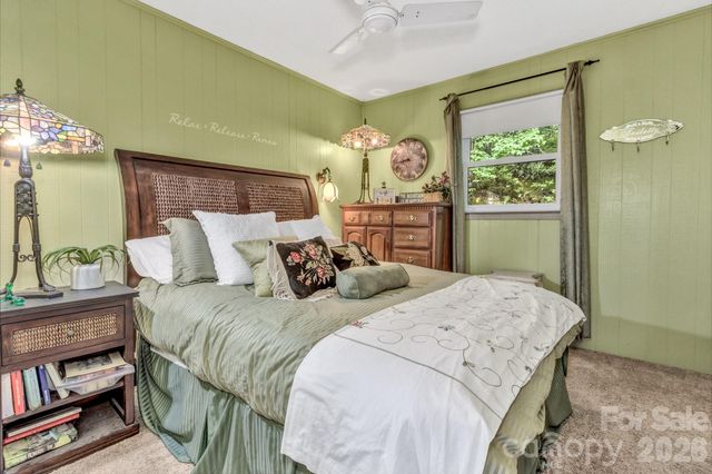 571 Tsisqua Circle, Brevard, NC 28712