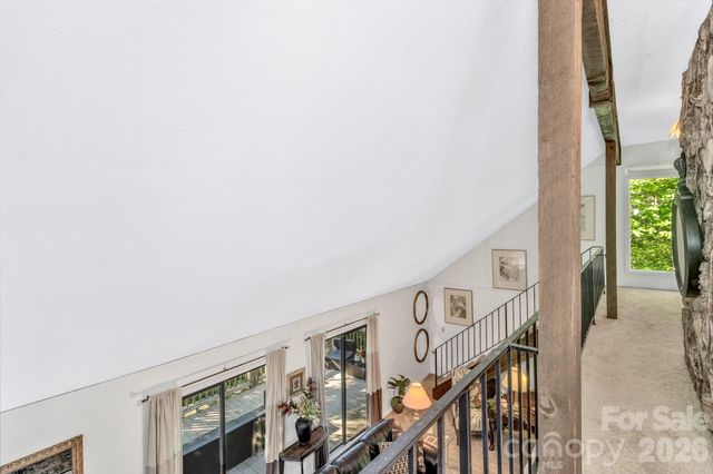 571 Tsisqua Circle, Brevard, NC 28712