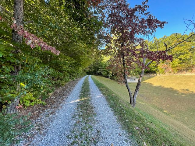 462 Lake View Drive, Barbourville, KY 40906