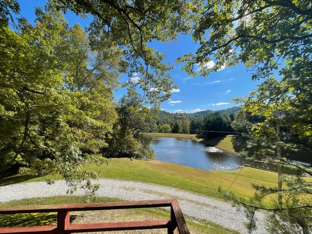 462 Lake View Drive, Barbourville, KY 40906