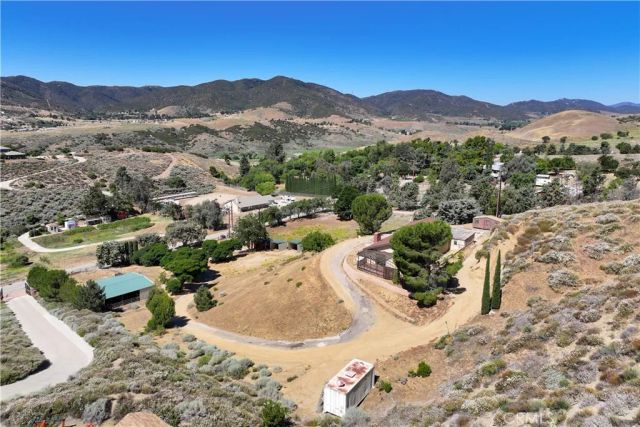 9715 Northside, Leona Valley, CA 93551